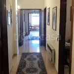 Rent 3 bedroom apartment of 200 m² in Reggio di Calabria