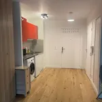 Rent 1 bedroom apartment of 29 m² in PARIS