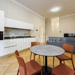 Rent 1 bedroom apartment of 55 m² in Florence