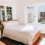 Rent 5 bedroom student apartment in Los Angeles