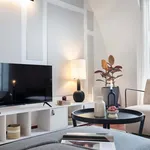 Appartement de 70 m² avec 4 chambre(s) en location à Paris