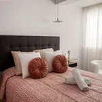 Rent 4 bedroom apartment of 95 m² in Málaga