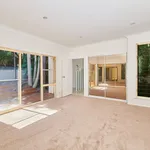 Rent 4 bedroom house in Port Macquarie