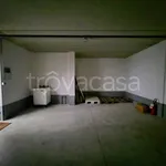 Affitto 4 camera casa di 188 m² in Cenate Sotto