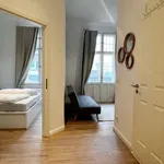 Rent 1 bedroom apartment of 35 m² in berlin