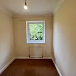 Rent 4 bedroom flat in South West England