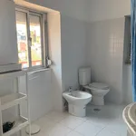 Rent 3 bedroom apartment in Lisbon