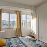 Rent a room in lisbon