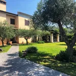 Rent 6 bedroom house of 190 m² in Trevignano Romano