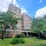 Rent 2 bedroom apartment in Bromley