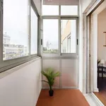 Rent a room in lisbon