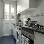 Rent 3 bedroom apartment in Madrid