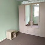 Rent 3 bedroom house in Salford