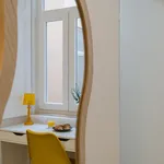 Rent 6 bedroom apartment in Lisbon