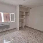 Appartement de 28 m² avec 2 chambre(s) en location à Ollioules