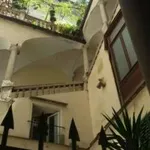 Rent 4 bedroom apartment of 86 m² in Genoa