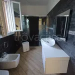 Rent 3 bedroom house of 145 m² in Osio Sopra