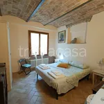 Rent 5 bedroom apartment of 85 m² in Terricciola