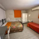 Rent 1 bedroom apartment of 50 m² in Verona