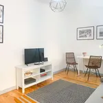 Rent 3 bedroom apartment of 90 m² in lisbon