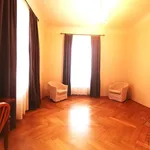 Rent 4 bedroom apartment of 90 m² in Praha