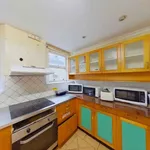 Rent 18 bedroom student apartment in Neutral Bay