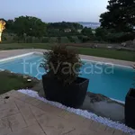 Rent 4 bedroom house of 150 m² in Trevignano Romano