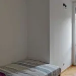 Rent a room in milan