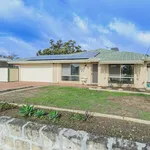 Rent 4 bedroom house in Mandurah