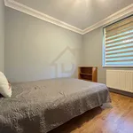 Rent 5 bedroom apartment of 126 m² in Debrecen