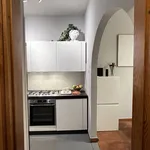 Rent 5 bedroom apartment of 90 m² in Florence