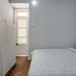 Rent a room in lisbon