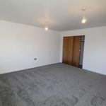 Rent 4 bedroom house in Exeter