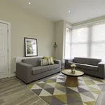 Rent 1 bedroom house in Leeds