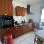 Appartement de 61 m² avec 3 chambre(s) en location à Valence