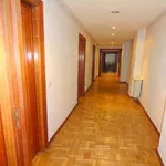 Rent 4 bedroom apartment of 139 m² in España