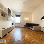 Rent 4 bedroom apartment of 120 m² in Genoa