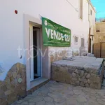 Affitto 2 camera appartamento di 91 m² in Polignano a Mare