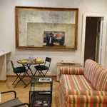 Rent 2 bedroom apartment of 65 m² in Naples