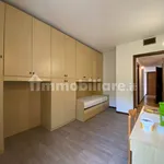 Rent 5 bedroom apartment of 19 m² in Padua