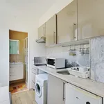 Rent 1 bedroom apartment of 18 m² in Paris