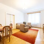 Pronajměte si 3 ložnic/e byt o rozloze 107 m² v Prague