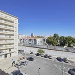 Rent a room in lisbon