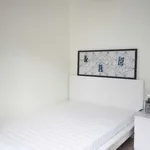 Rent a room in lisbon