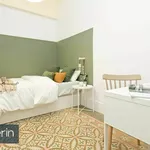 Rent 7 bedroom apartment in Barcelona