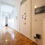 Rent a room of 180 m² in Madrid