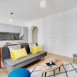 Rent 1 bedroom apartment in Paris