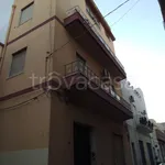 Affitto 4 camera appartamento di 110 m² in Mazara del Vallo