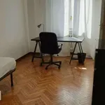 Rent 4 bedroom apartment of 90 m² in Turin