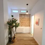 Rent 4 bedroom apartment of 330 m² in madrid